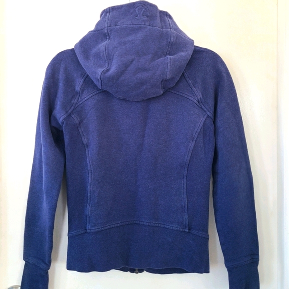 Lululemon Scuba Hoodie - Picture 4 of 4